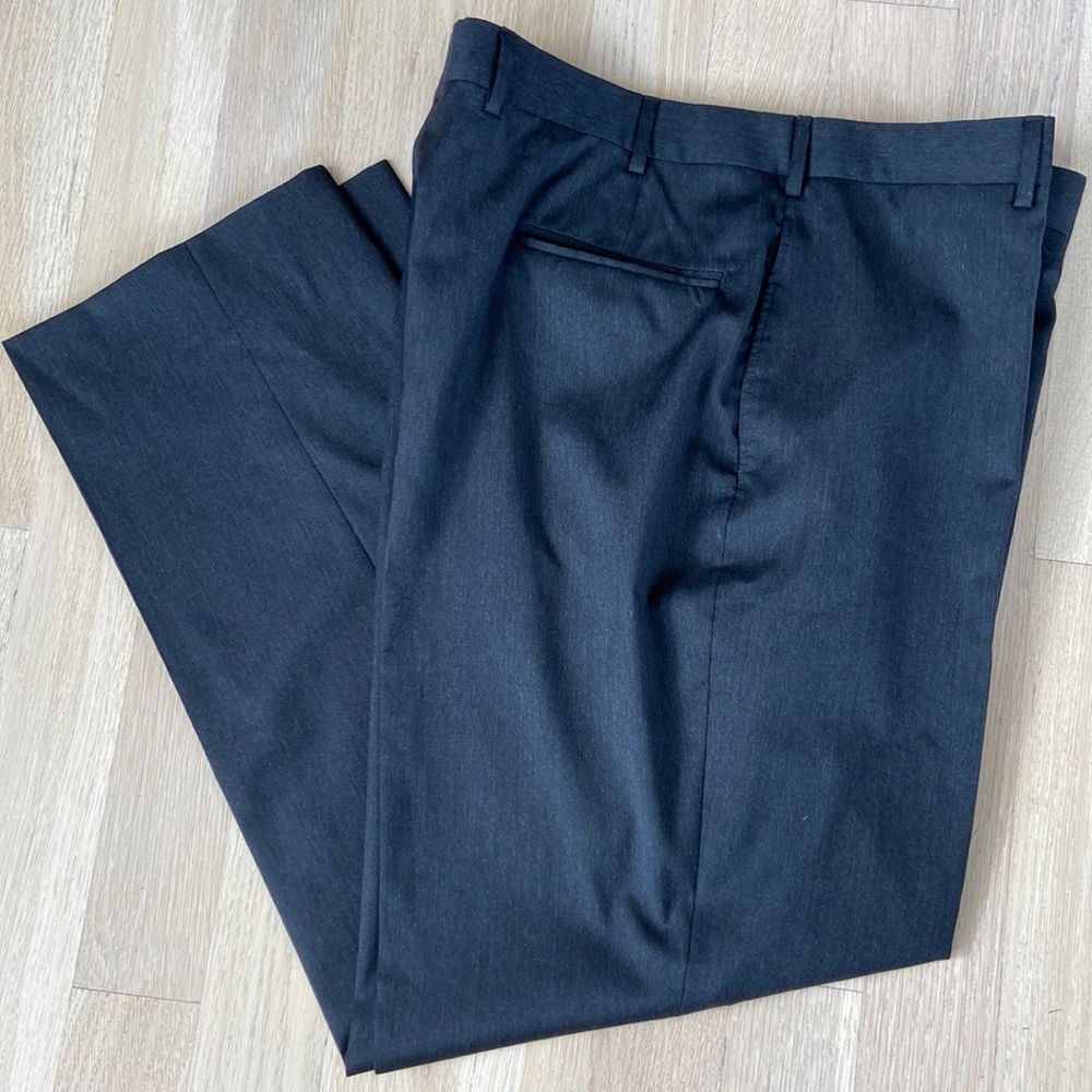Jos A Bank 39X31 Flat Front Dress Pant